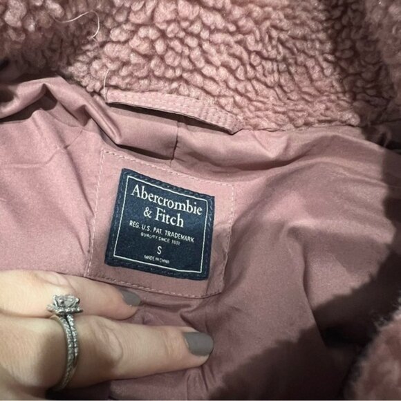 Abercrombie & Fitch Teddy Long Coat Jacket - Picture 13 of 15